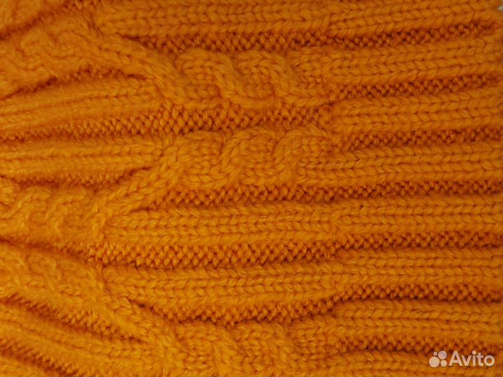 Шапка шерстяная, женская