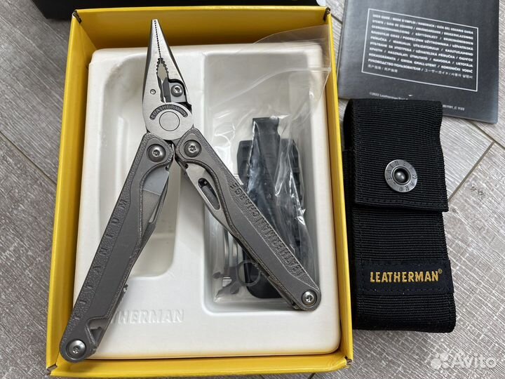 Мультитул Leatherman Charge Plus TTi с битами