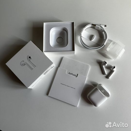 Наушники Apple AirPods 2 оригинал бу