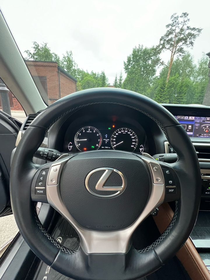 Lexus GS: фото владельца