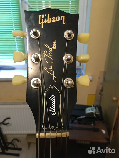 Электрогитара Gibson Les Paul Studio