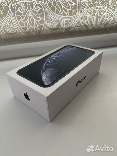Коробка от iPhone 10XR