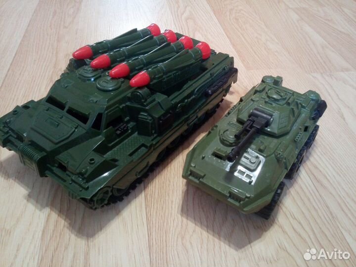 Машины военная техника