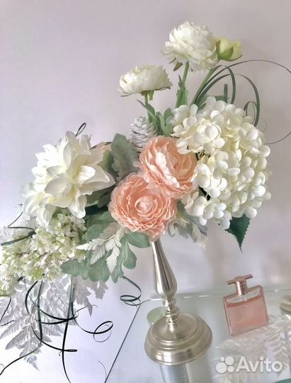Букет на подсвечнике