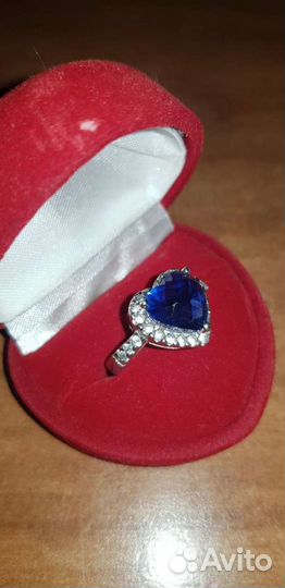 Серебряное кольцо
