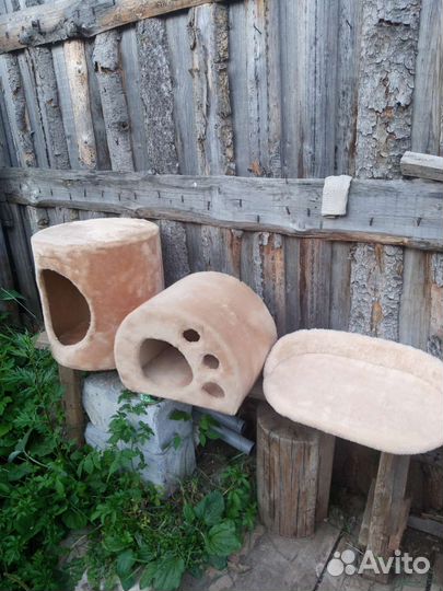 Домик и когтеточка