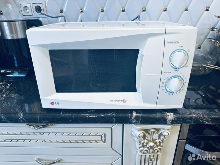 Микроволновая печь LG (Корея)