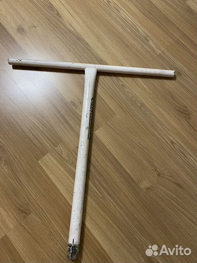 Руль Спутник V2 650x560 мм Белый