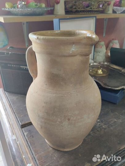 Кувшин старинный глиняный