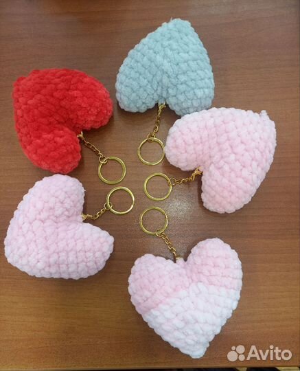 Сердечки вязанные