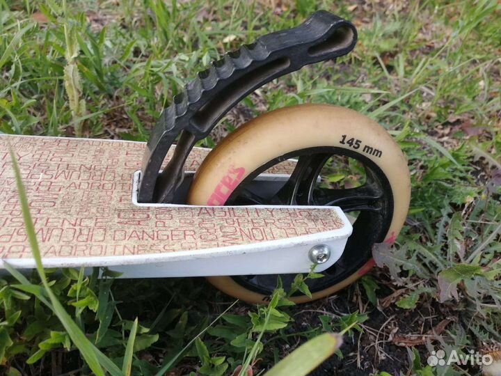 Самокат roces 145