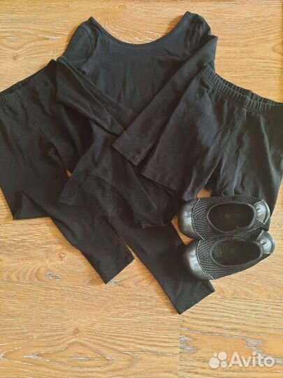 Купальник гимнастический, легинсы,шорты,чешки