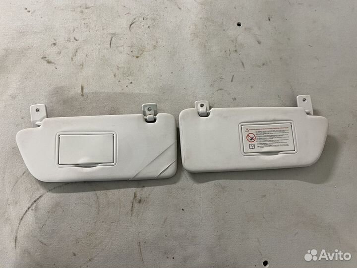 Козырек солнцезащитный Peugeot 308 (T7) I (2007–20