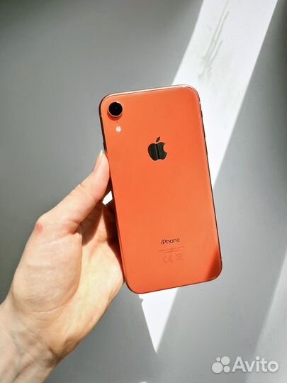 iPhone Xr, 64 ГБ