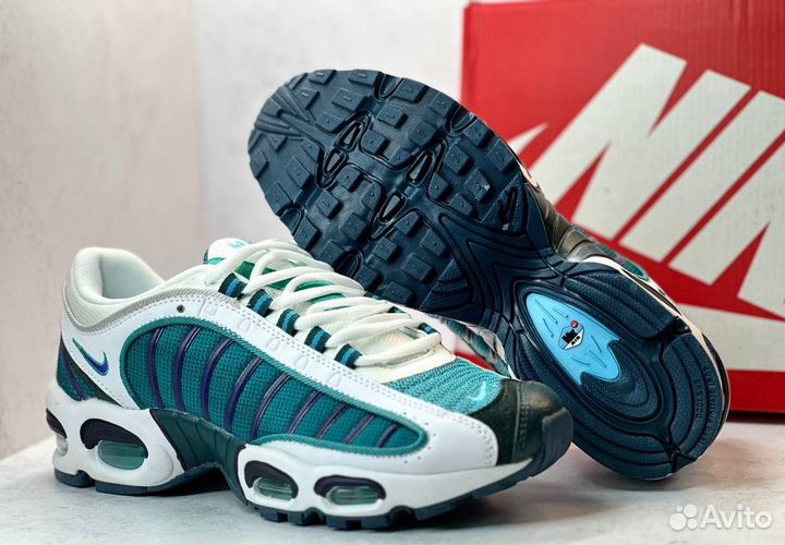 Nike Air Max Tailwind 4