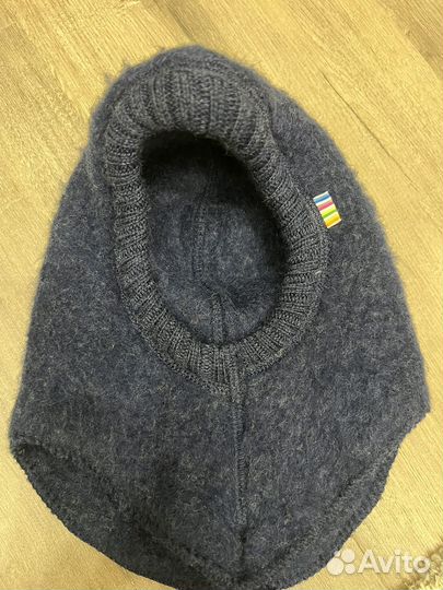 Шапка шлем joha 41 см