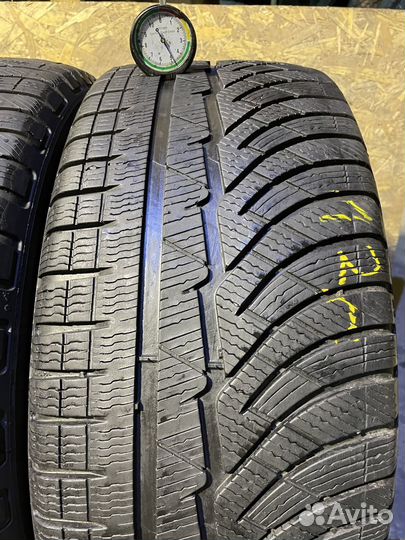 Michelin Pilot Alpin PA4 235/45 R17