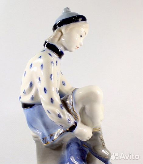 Фарфоровые статуэтки