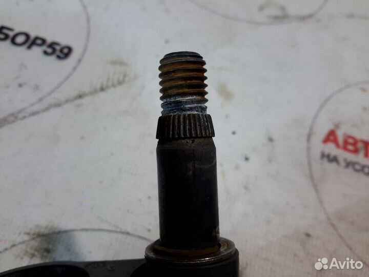 Трапеция дворников Opel Astra H