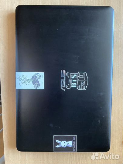 Ноутбук asus