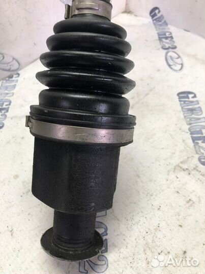 Привод правый Renault Logan 1