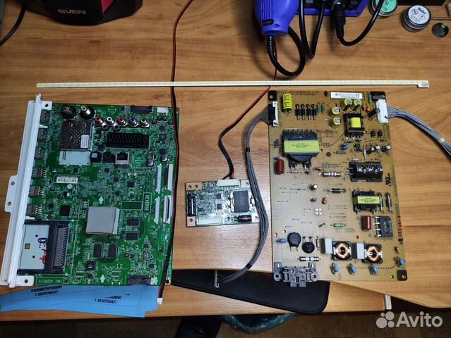 Телевизор LG 42LS560T разбор