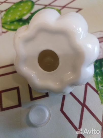 Солонка и перечница фарфор