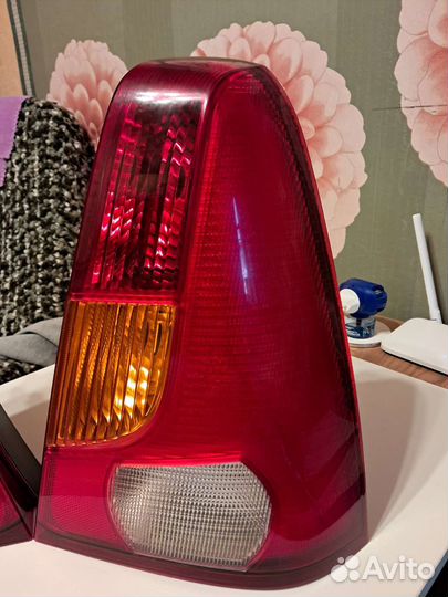 Комплект Фонарей Logan 1,с дефектами, оригинал