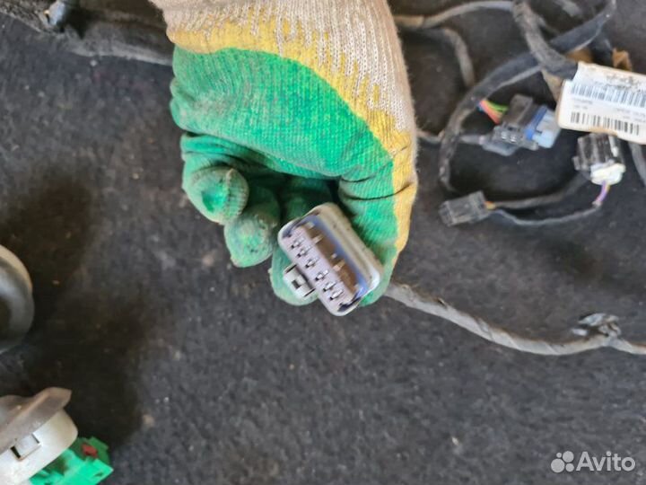 Проводка двери передняя Peugeot 308 хэтчбек 1.6