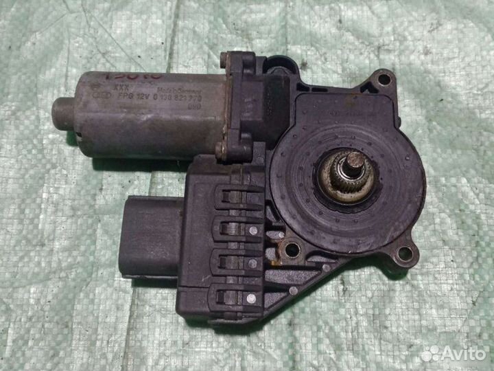 Мотор стеклоподъемника передний Ford Mondeo 3