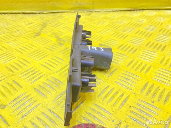 Кнопка обогрева заднего стекла Ford Focus 2 1.6