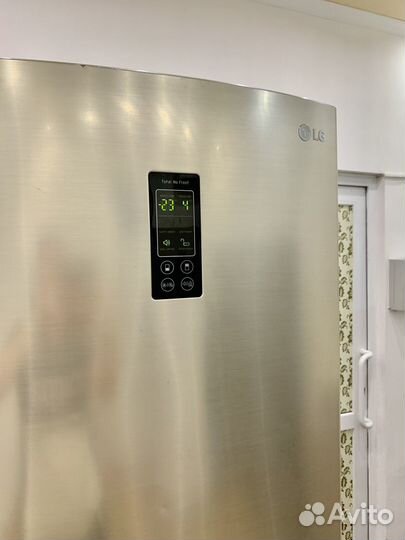 Холодильник LG No Frost