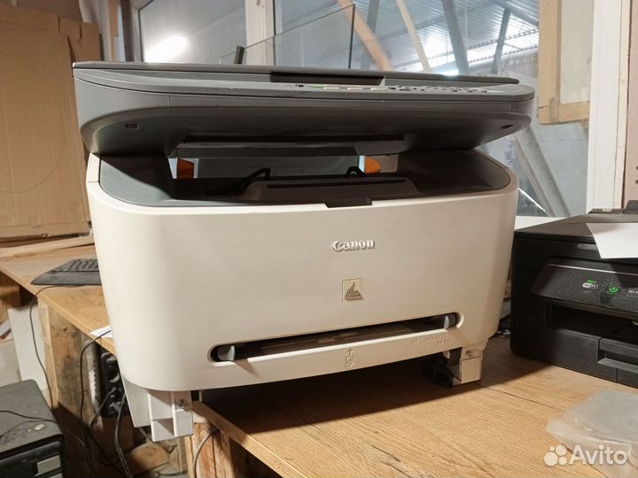 Мфу лазерный чб Canon LaserBase MF3228