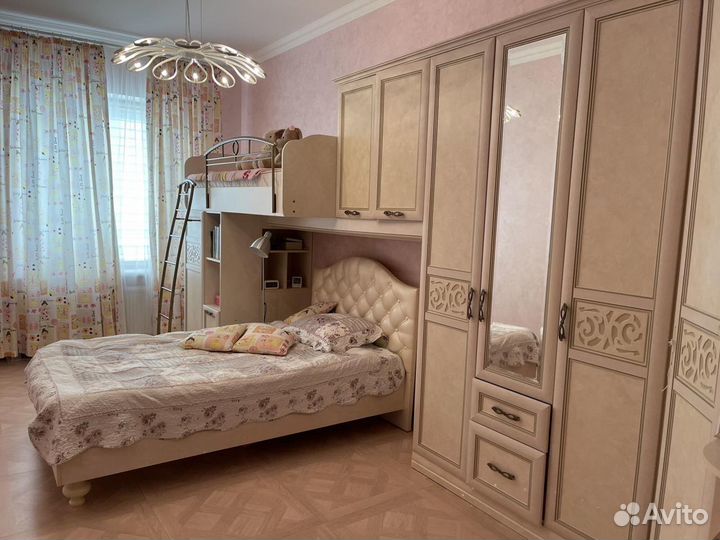 Детская спальня для девочки