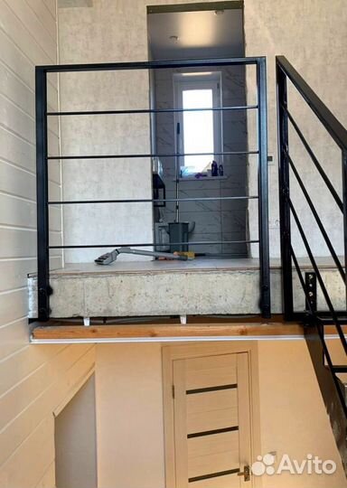 Лестница г-образная на дачу