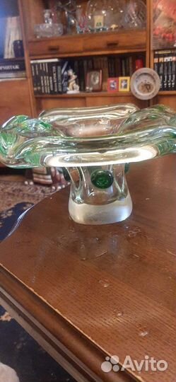 Ваза гутное стекло Чехословакия для декора