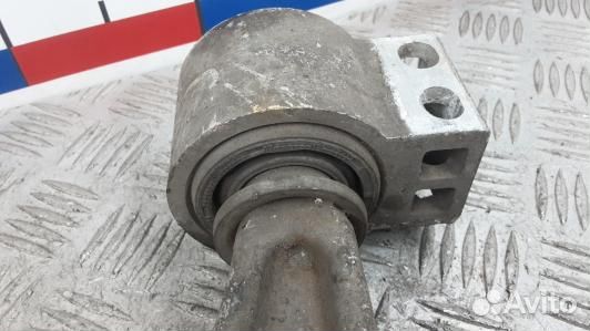 Рычаг передний нижний правый opel astra J (PEA08LM