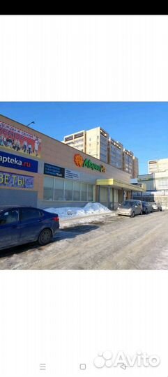 Требуется продавец в магазин одежды