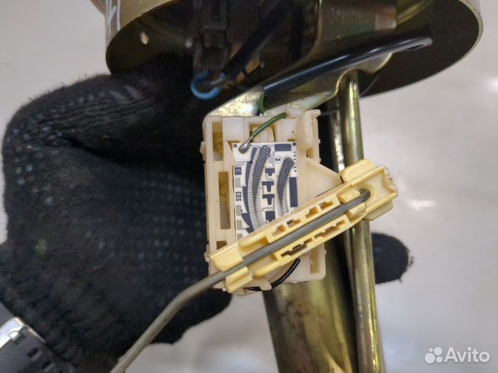 Насос топливный электрический Toyota Corolla E11