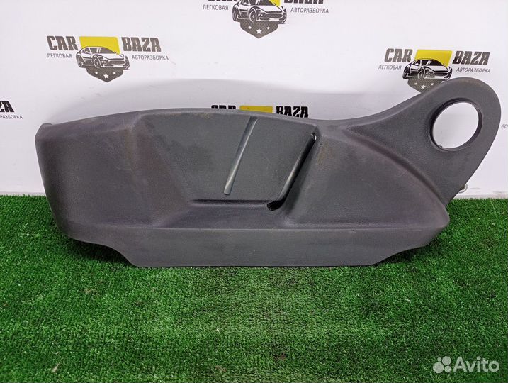 Накладка на сиденье переднее левое L