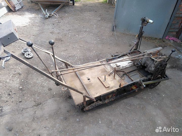 Мотобуксирощик