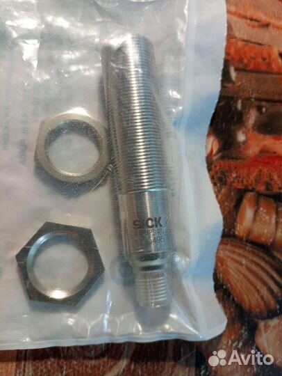 VL18-4P3140V Оптический датчик Sick новый