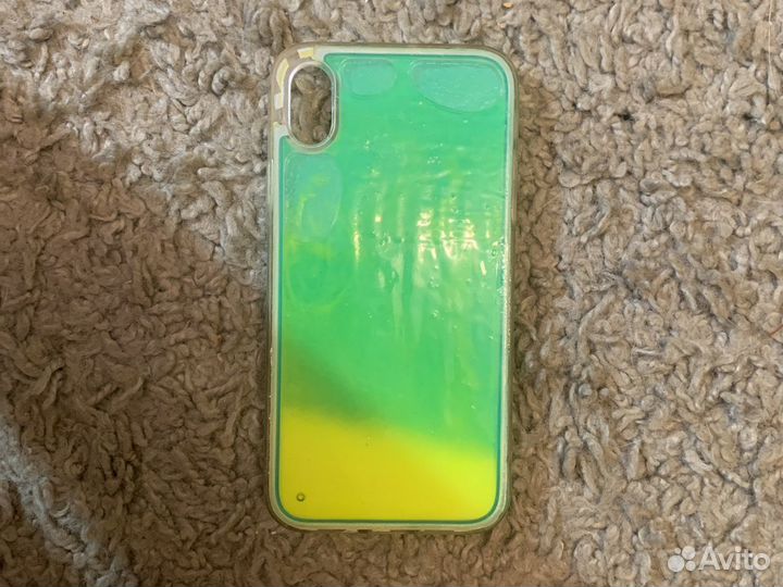 Чехлы на iPhone XR