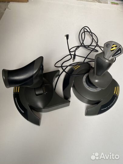 Джойстик для авиасимуляторов thrustmaster