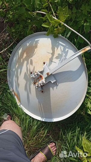 Спутниковая тарелка триколор