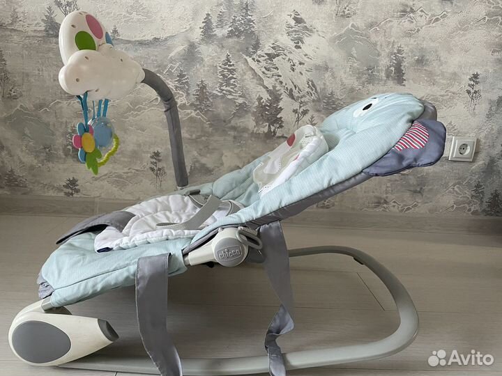 Шезлонг детский chicco