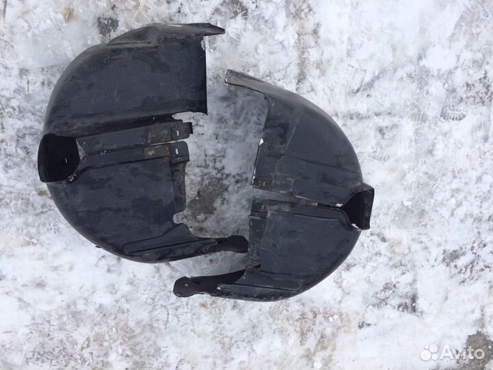 Подкрылки (локеры) задние комплект