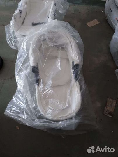 Коляска 2 в 1 adamex