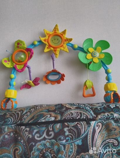 Развивающая дуга с игрушками Tiny Love/ мобиль