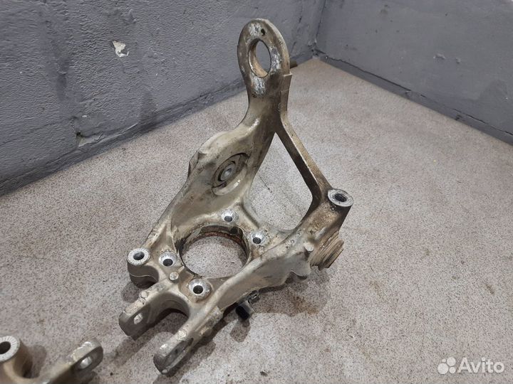 Кулак задней подвески для Audi A4B8 4WD